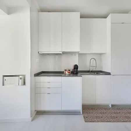 アパート Bright Modern In Center With Ac リスボン