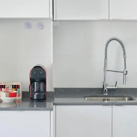 Apartmán Bright Modern In Center With Ac