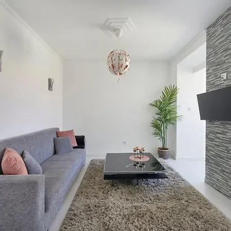 Apartamento Bright Modern In Center With Ac