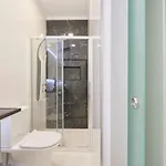 Bright Modern In Center With Ac شقة